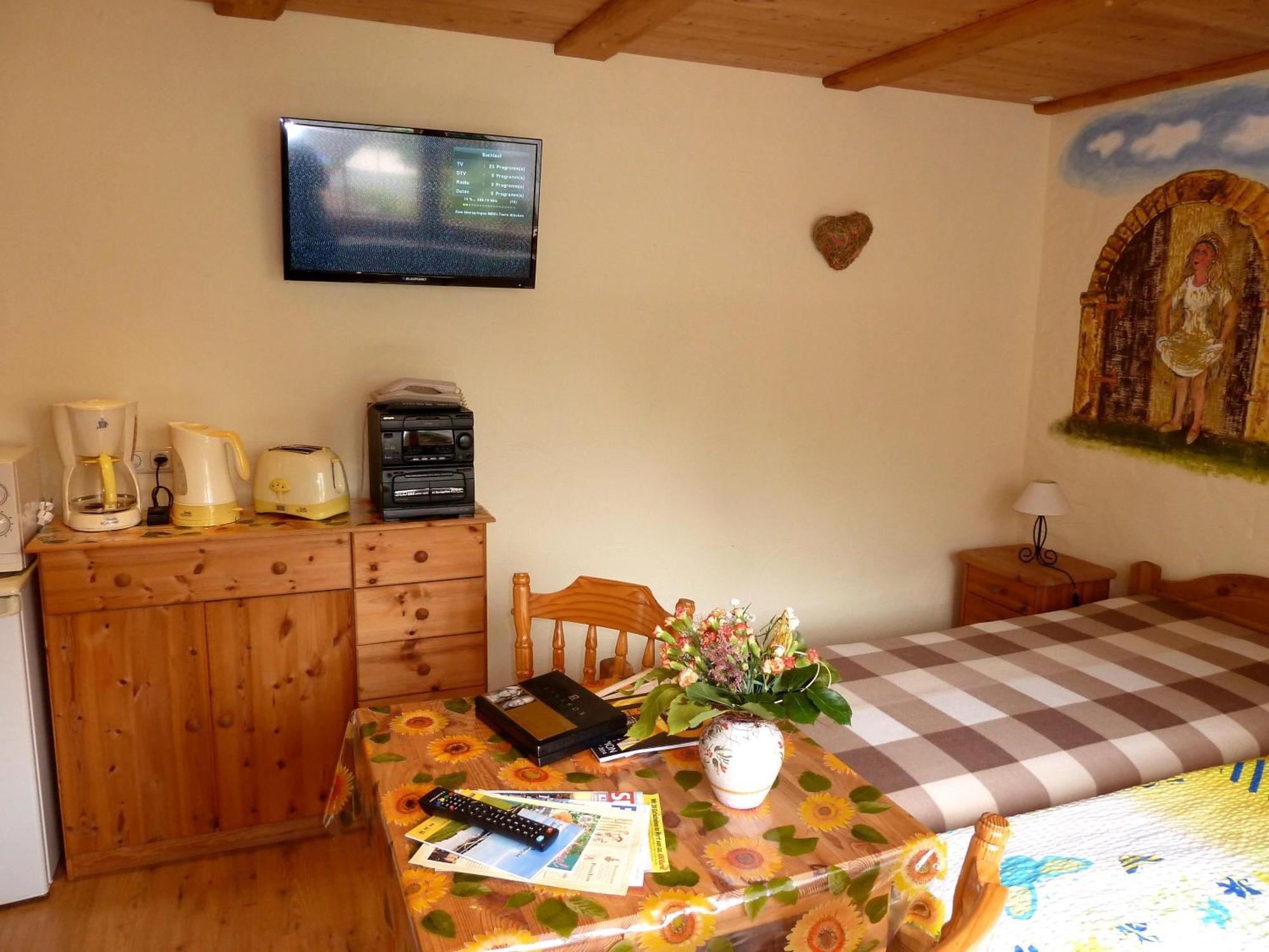 Gaestezimmer Am Maerchenbrunnen ドレスデン 部屋 写真