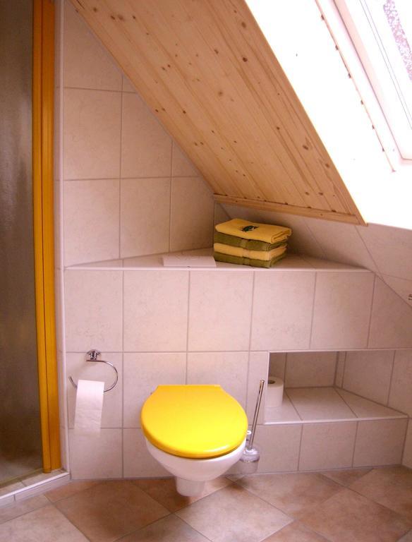 Gaestezimmer Am Maerchenbrunnen ドレスデン 部屋 写真