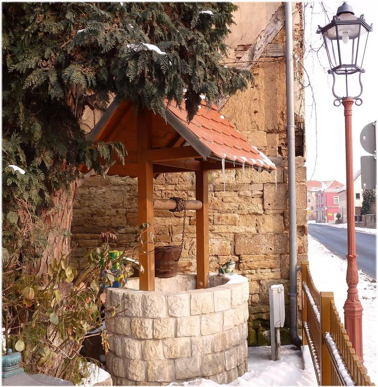 Gaestezimmer Am Maerchenbrunnen ドレスデン エクステリア 写真