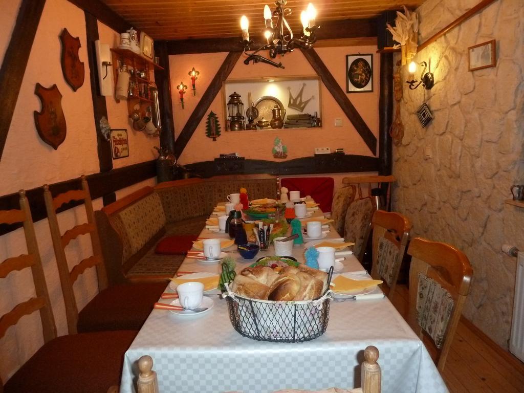 Gaestezimmer Am Maerchenbrunnen ドレスデン エクステリア 写真